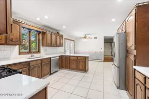 730 Woodchuck Ln, Toms River Township, NJ 08755 - Photo 18
