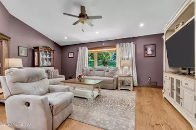12 Briarhill Road, Holmdel, NJ 07733 - Photo 16