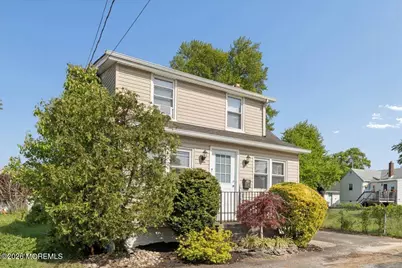 730 Shore Concourse, Aberdeen Township, NJ 07735 - Photo 2