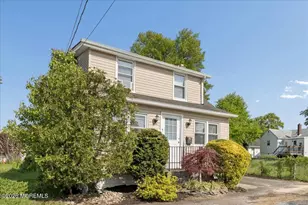730 Shore Concourse, Aberdeen Township, NJ 07735 - Photo 2