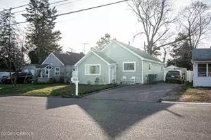 61 River Dr, Toms River Township, NJ 08753 - Photo 2