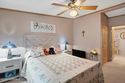 902 Oak Ridge Terrace, Whiting, NJ 08759 - Photo 22