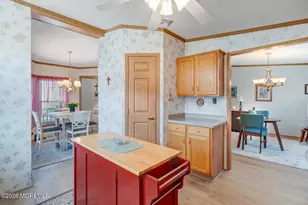 902 Oak Ridge Terrace, Whiting, NJ 08759 - Photo 14