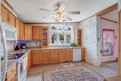 902 Oak Ridge Terrace, Whiting, NJ 08759 - Photo 18
