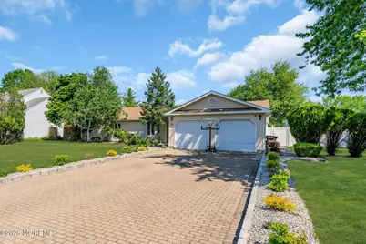 14 Monterey Lane, Manalapan Township, NJ 07726 - Photo 24