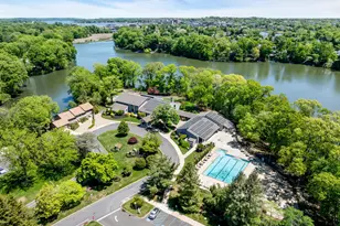 34 Dickinson Ct, Red Bank, NJ 07701 - Photo 16
