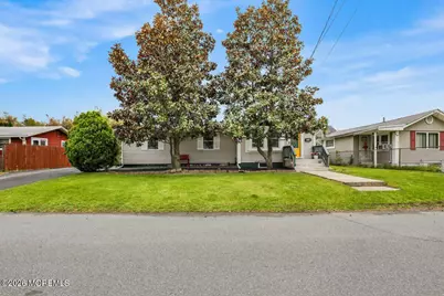 339 Raritan Boulevard, Keyport, NJ 07735 - Photo 2
