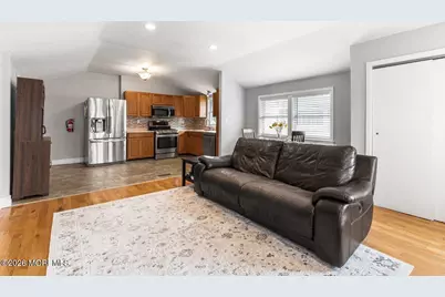 339 Raritan Boulevard, Keyport, NJ 07735 - Photo 10
