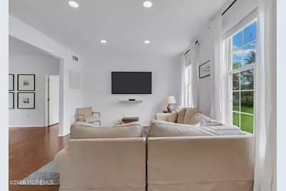 51 Manfre Court, Freehold, NJ 07728 - Photo 80