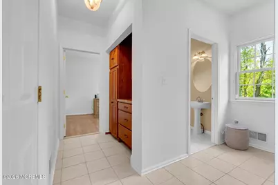 51 Manfre Court, Freehold, NJ 07728 - Photo 52