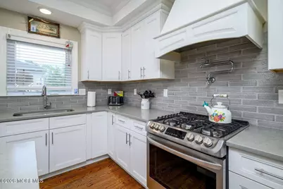24 Woodhaven Road, Toms River Township, NJ 08753 - Photo 8