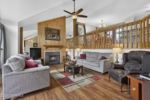 30 Heritage Dr, Howell Township, NJ 07731 - Photo 8