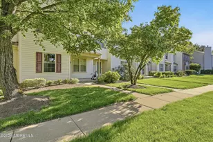 8 Stuart Dr, Freehold, NJ 07728 - Photo 2