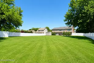 19 Prescott Dr, Marlboro Township, NJ 07746 - Photo 28