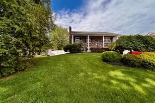 19 Prescott Dr, Marlboro Township, NJ 07746 - Photo 2