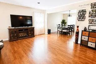 19 Prescott Dr, Marlboro Township, NJ 07746 - Photo 6