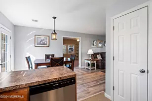 209 Sinclair Ave, Lanoka Harbor, NJ 08734 - Photo 10
