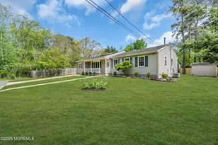 1932 12th Ave, Toms River Township, NJ 08757 - Photo 4