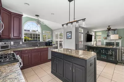 301 Hoover Avenue, Bayville, NJ 08721 - Photo 10