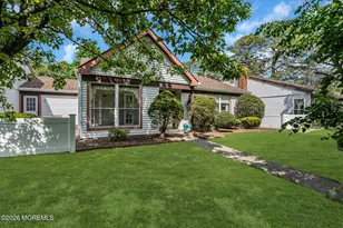 815B Liverpool Cir, Manchester Township, NJ 08759 - Photo 4
