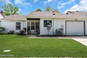 815B Liverpool Cir, Manchester Township, NJ 08759 - Photo 16