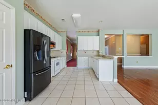 14 Williamsburg Ct, Allentown, NJ 08501 - Photo 14