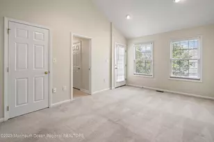 86 Deepwater Cir, Manalapan Township, NJ 07726 - Photo 14