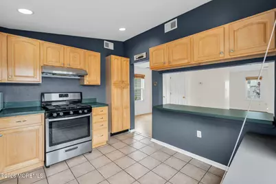 17 Brevent Avenue, Leonardo, NJ 07737 - Photo 18