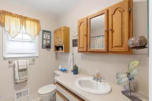 89 Valerie Ct, Brick, NJ 08724 - Photo 14