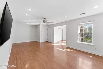 58 Frontier Way, Tinton Falls, NJ 07753 - Photo 8