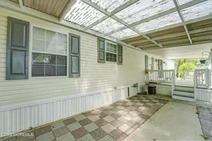 10 Sterling Ct, East Windsor Township, NJ 08520 - Photo 2