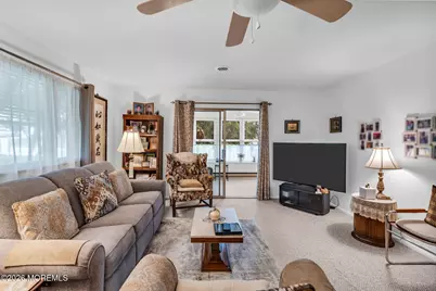 56 B Yorktowne Parkway, Whiting, NJ 08759 - Photo 8