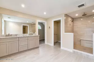 825 NARYSHKIN Wy, Toms River Township, NJ 08753 - Photo 40