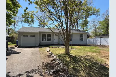 43 Lighthouse Drive, Manahawkin, NJ 08050 - Photo 2