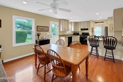 640 Park Avenue, Brielle, NJ 08730 - Photo 10
