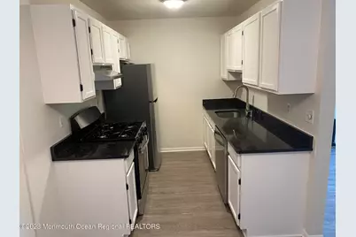 231 Atlantic Street #26, Keyport, NJ 07735 - Photo 12