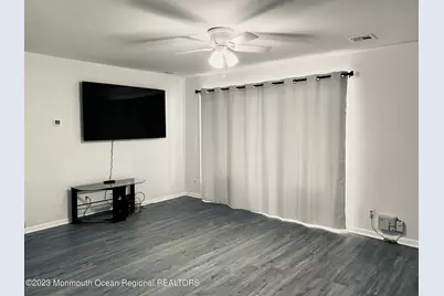 231 Atlantic Street #26, Keyport, NJ 07735 - Photo 8