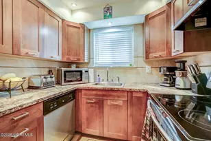 3 Wharfside Dr, Monmouth Beach, NJ 07750 - Photo 2