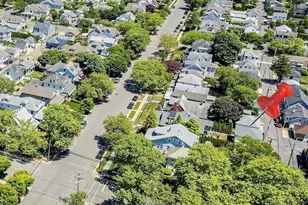 433 Garfield Ln, Avon by the Sea, NJ 07717 - Photo 14