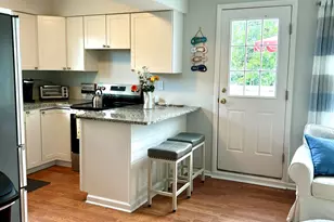 433 Garfield Ln, Avon by the Sea, NJ 07717 - Photo 4