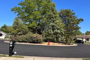 1978 Cherryvale Ct, Toms River Township, NJ 08755 - Photo 4