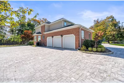 284 Park Avenue, Oakhurst, NJ 07755 - Photo 28