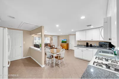 202 5th Avenue, Ortley Beach, NJ 08751 - Photo 10