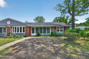 452 Portsmouth Dr, Lakewood, NJ 08701 - Photo 1