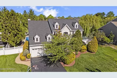 389 Fordham Place, Freehold, NJ 07728 - Photo 2