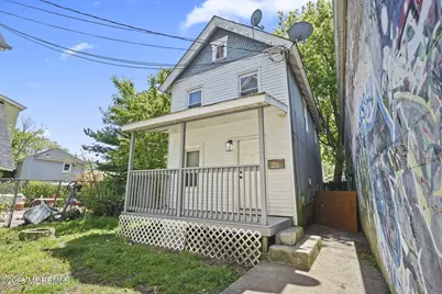 1006 Sewall Avenue #3, Asbury Park, NJ 07712 - Photo 2