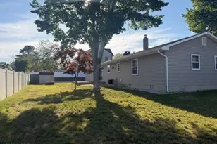 820 Fifth Ave, Toms River Township, NJ 08757 - Photo 4