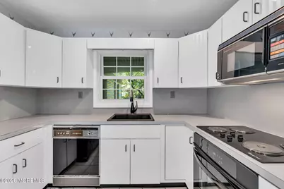 4 Knox Lane, Manalapan Township, NJ 07726 - Photo 22