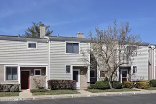 2 Elizabeth Ct, Tinton Falls, NJ 07724 - Photo 36