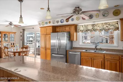 425 8th Avenue, Ortley Beach, NJ 08751 - Photo 4